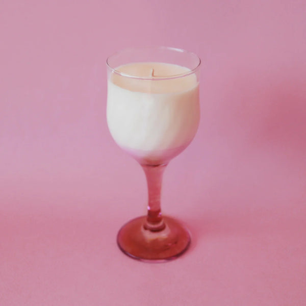 Bougie - verre à pied rose